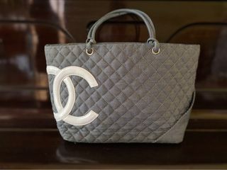 (Kategori: ) berada di . Dikirim oleh preloved_06 (ID iklan 1322590336, Gambar 1). Deskripsi: .