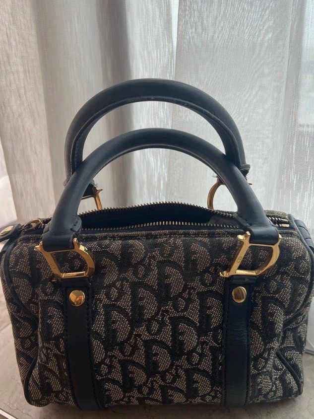 Vintage christian dior handbags discount