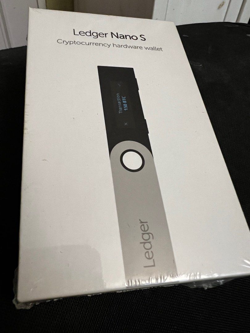 Crypto wallet hard storage USB, Mobile Phones & Gadgets, Other Gadgets on  Carousell