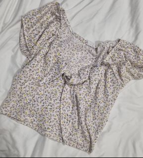 (Category: ) located in . Submitted by lazeee_702 (Listing ID 1322664697, Image 1). Description: .
