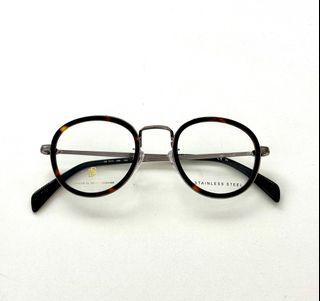 （分類：）位於 。 由 sellglasses 提交（商品編號 1322655701，圖片 1）。簡介： 。