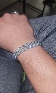 (Category: ) located in . Submitted by ehsanrahim (Listing ID 1322716876, Image 1). Description: .