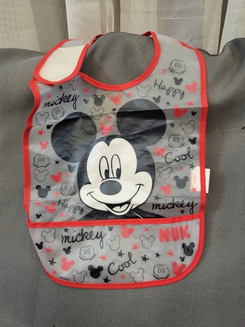 Disney Mickey Baby Bib (Category: Other Baby Bathing & Changing Needs) located in San Fernando. Submitted by jpmarketplace2023 (Listing ID 1322708168, Image 1). Description: 💚 All items are authentic from Japan. 💛 MOP: GCash (❌️ GCash Protect) 🩵 MOD: LBC only (❌️ S. Checkout, COD, COP) 💙 Meet-up: Vista Mall, San Fernando, Pampanga 💜 All items are on-hand. 🧡 First to pay gets the item first. ❤️ Breakable items are packed with care and cautio