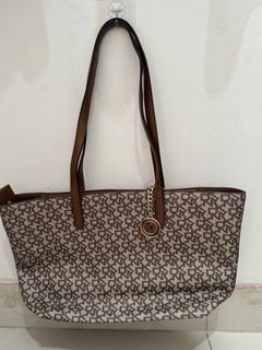 (Kategori: ) berada di . Dikirim oleh favoldstuff (ID iklan 1322592102, Gambar 1). Deskripsi: .