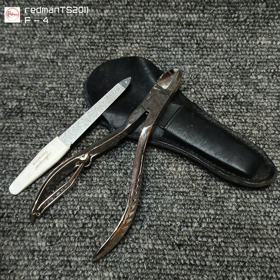 Dovo Solingen Germany Nail Clippers (Category: Hands & Nails) located in Meycauayan. Submitted by redmants2011 (Listing ID 1322622897, Image 2). Description: Comes with Leather Case and Solingen filer..