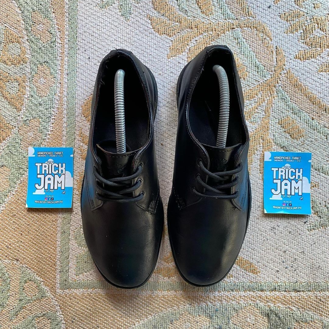 DR. MARTENS CAVENDISH Men s Fashion Footwear Sneakers on Carousell