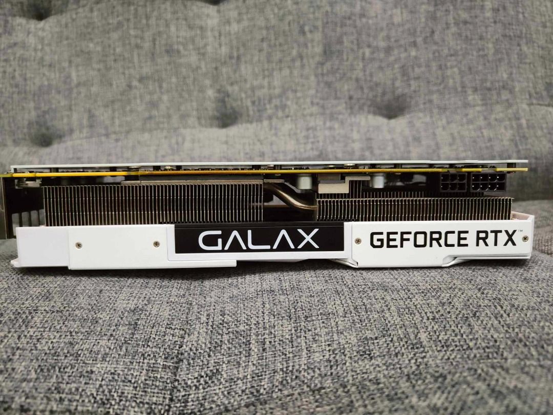 GeForce RTX 2070 SUPER 8GB 白 Galax ホルダー付 GeForce® RTX 2070 SUPER™ GAMING OC WHITE 8G Graphics Card