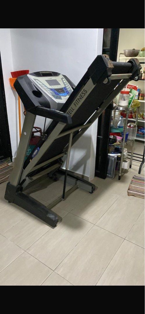Gintell FT 460 treadmill Sports Equipment Exercise Fitness Cardio Fitness Machines on Carousell