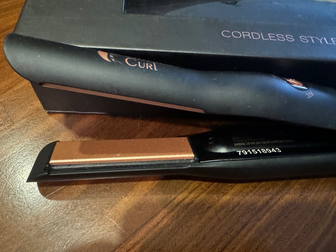Golden Curl Cordless Styler