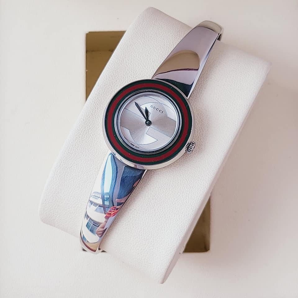 Gucci ladies bangle watch hot sale