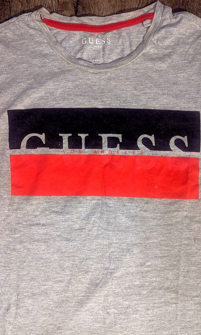 Guess t shirt grey with red and black logo Medium unisex Men s Fashion Clothes on Carousell