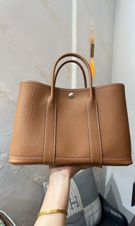 （分類：）位於 。 由 top.luxuries 提交（商品編號 1322678005，圖片 1）。簡介： 。