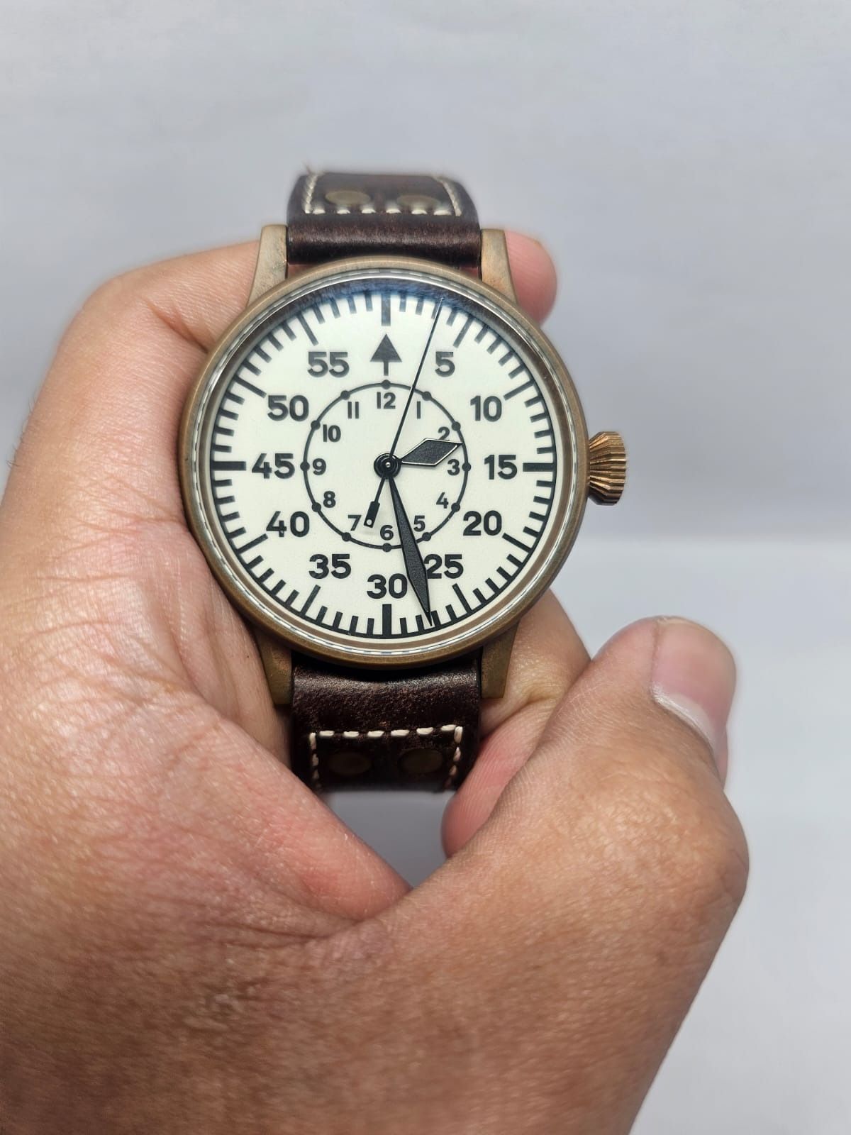 Hruoland Bronze Flieger Pilot – Vintage Aviation Style with Modern