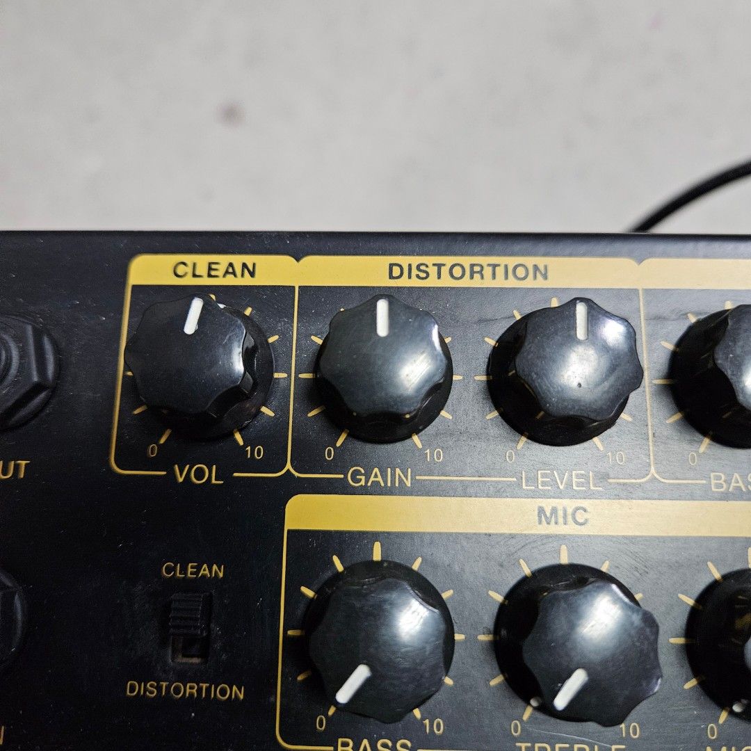 Joyo JA 30 w built in effects n metronome