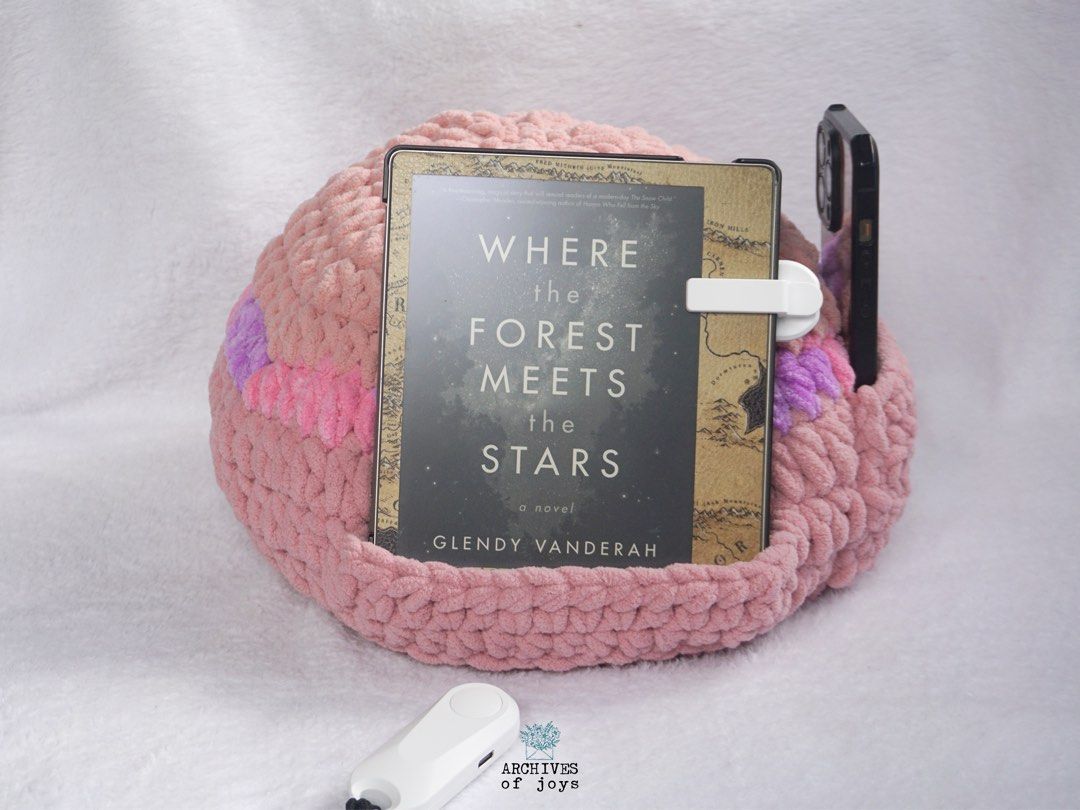 Kindle Kobo E-reader holder slouchie plushie (Category: E-Readers) located in Las Pinas. Submitted by kartofjoys (Listing ID 1322669923, Image 2). Description: The perfect cozy partner to your Kindles and Kobos or tablets ☺️ Read in bed or in the couch or in the car with these cozy plushie slouchie holding your e-reader in place! Simple slouchie w/o shelf or side pocket PHP 1050 Slouchie w/ shelf and side pocket PHP 1450 MOD: FlashExpress/J&T *TH
