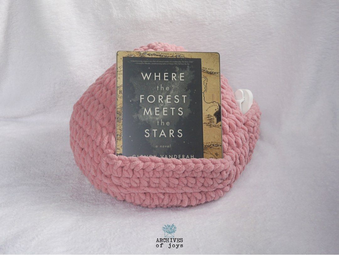 Kindle Kobo E-reader holder slouchie plushie (Category: E-Readers) located in Las Pinas. Submitted by kartofjoys (Listing ID 1322669923, Image 1). Description: The perfect cozy partner to your Kindles and Kobos or tablets ☺️ Read in bed or in the couch or in the car with these cozy plushie slouchie holding your e-reader in place! Simple slouchie w/o shelf or side pocket PHP 1050 Slouchie w/ shelf and side pocket PHP 1450 MOD: FlashExpress/J&T *TH