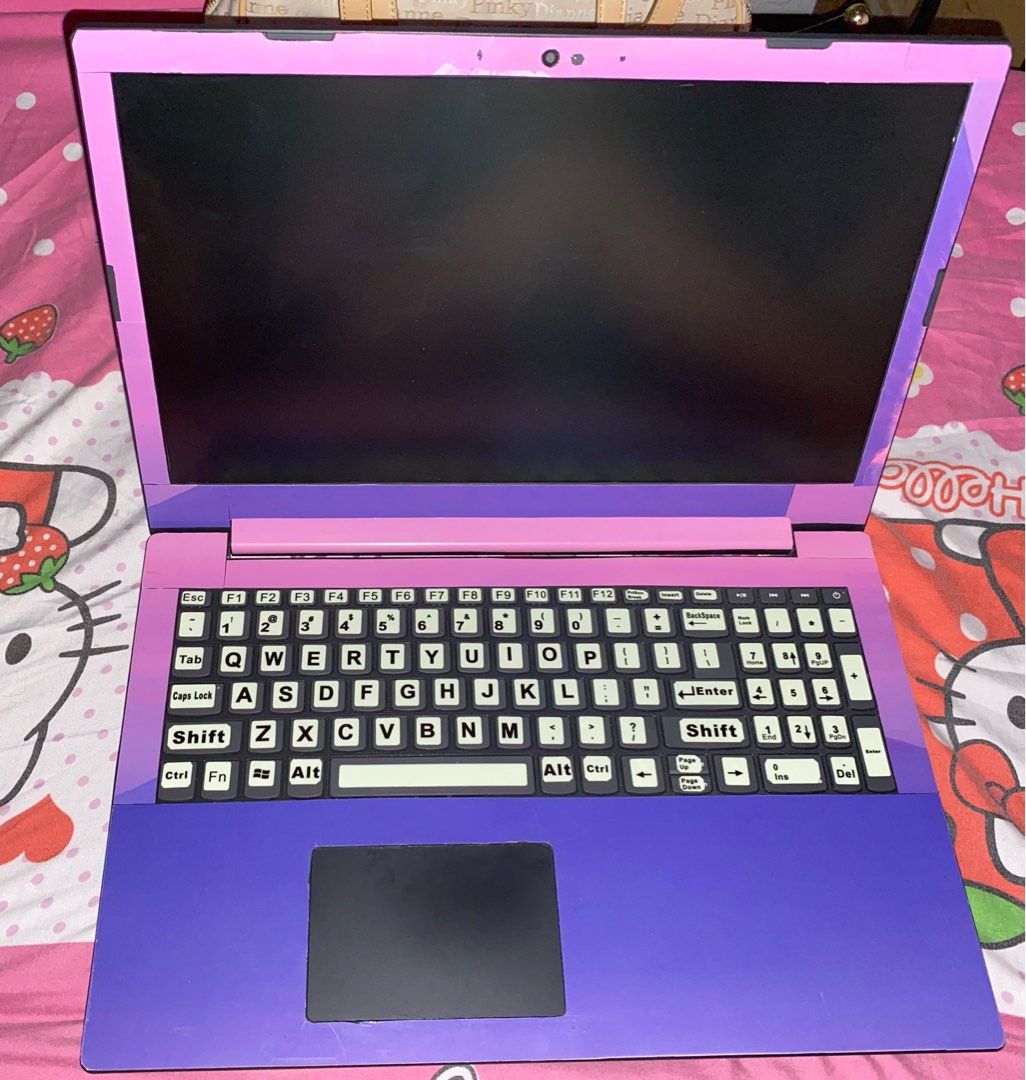 Lenovo Ideapad/Lenovo Laptop (Category: Laptops & Notebooks) located in Manila. Submitted by _ayish21 (Listing ID 1322710754, Image 2). Description: bigay ko po mas mababa pa sa price.