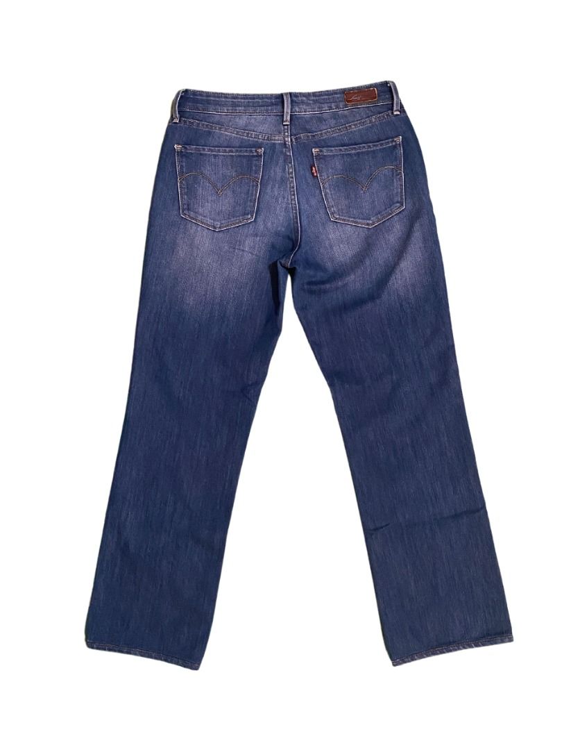 Levis demi curve classic straight leg clearance