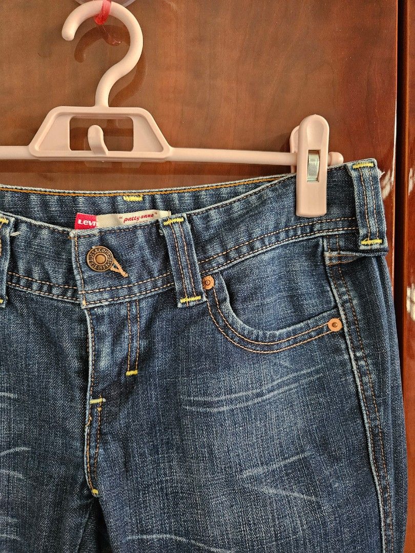 Levis patty anne jeans hotsell