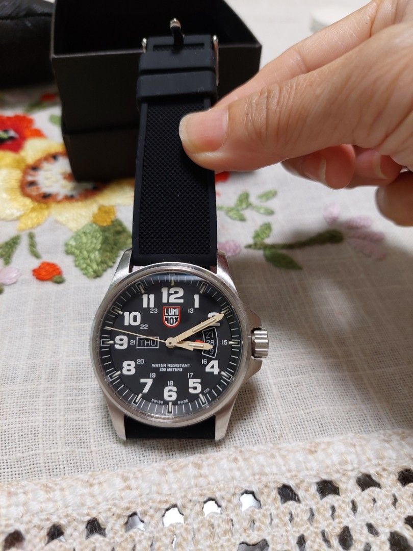 Luminox field day date 1820 hot sale