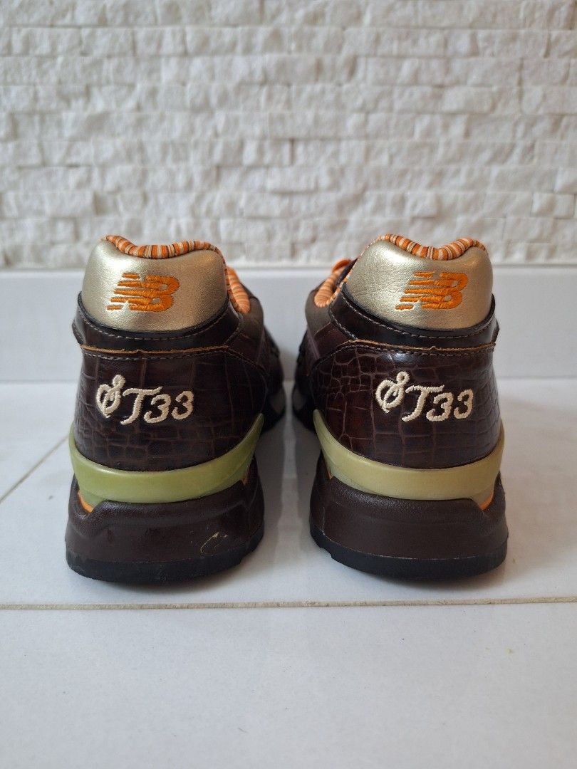 Grey New Balance 998 Team 33 New Balance 998 Super Team 33 Luggage