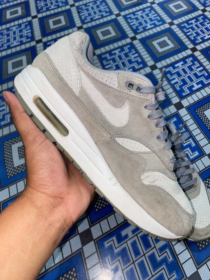 Nike Airmax 1 Perforated Grey 2017 Fesyen Pria Sepatu Sneakers di Carousell