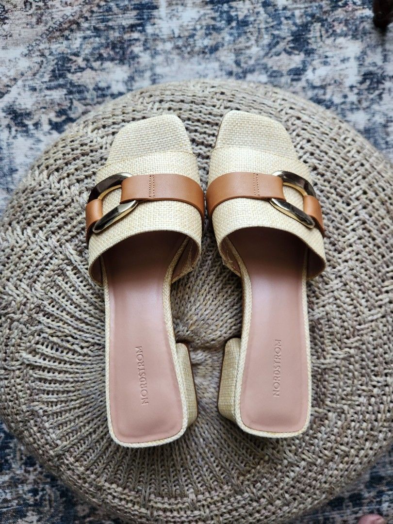 Nordstrom saltwater sandals best sale