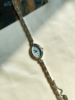 (Kategori: ) berada di . Dikirim oleh watchmelady (ID iklan 1322732879, Gambar 1). Deskripsi: .