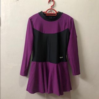 (Category: ) located in . Submitted by sandycheeksss_preloved (Listing ID 1322702610, Image 1). Description: .