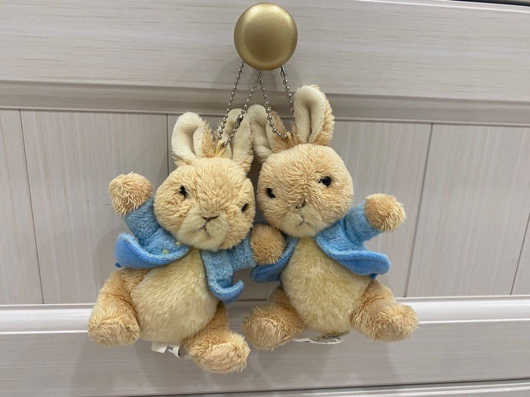 Peter Rabbit & Disney UniBEARsity Olush Keychains, Hobbies & Toys, Toys ...