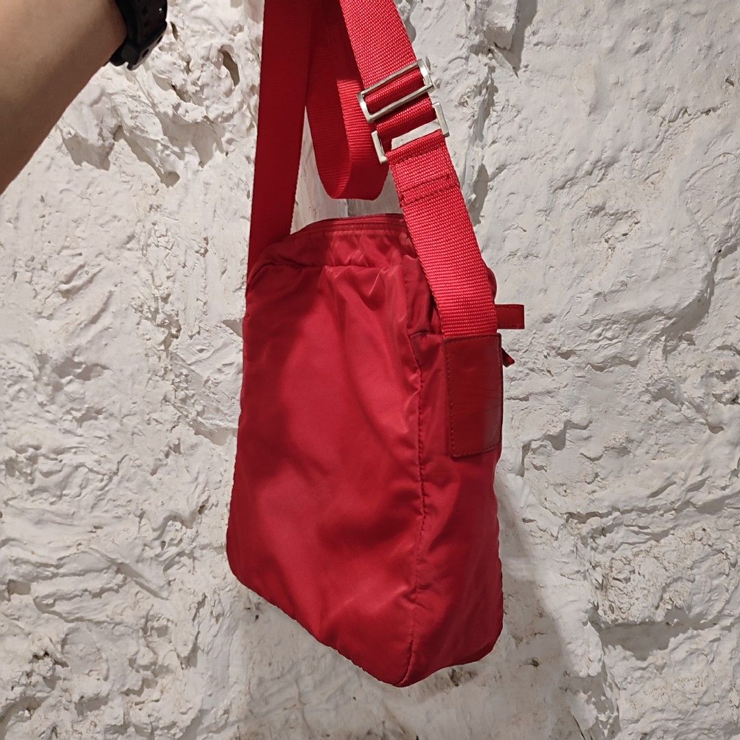 Prada Danube Sling (Category: Luxury Bags & Wallets) located in Taytay. Submitted by highendmnl (Listing ID 1322722770, Image 3). Description: Authentic Prada Sling opti zip.