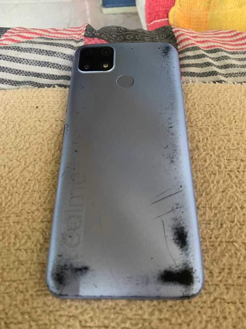 Realme C25s (Category: Realme) located in San Pablo. Submitted by dang.yow023-13435 (Listing ID 1322653098, Image 2). Description: Selling my Realme C25s 4/64 in good condition Kita nyo naman ang issue nasa picture. Bgong palit ang LCD kaya goods na ulit RFS Nakabili ng bagong phone kaya binebenta na. Wala ng nagamit. .
