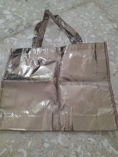 (Kategori: ) berada di . Dikirim oleh tjaturfangfang (ID iklan 1322588014, Gambar 1). Deskripsi: .