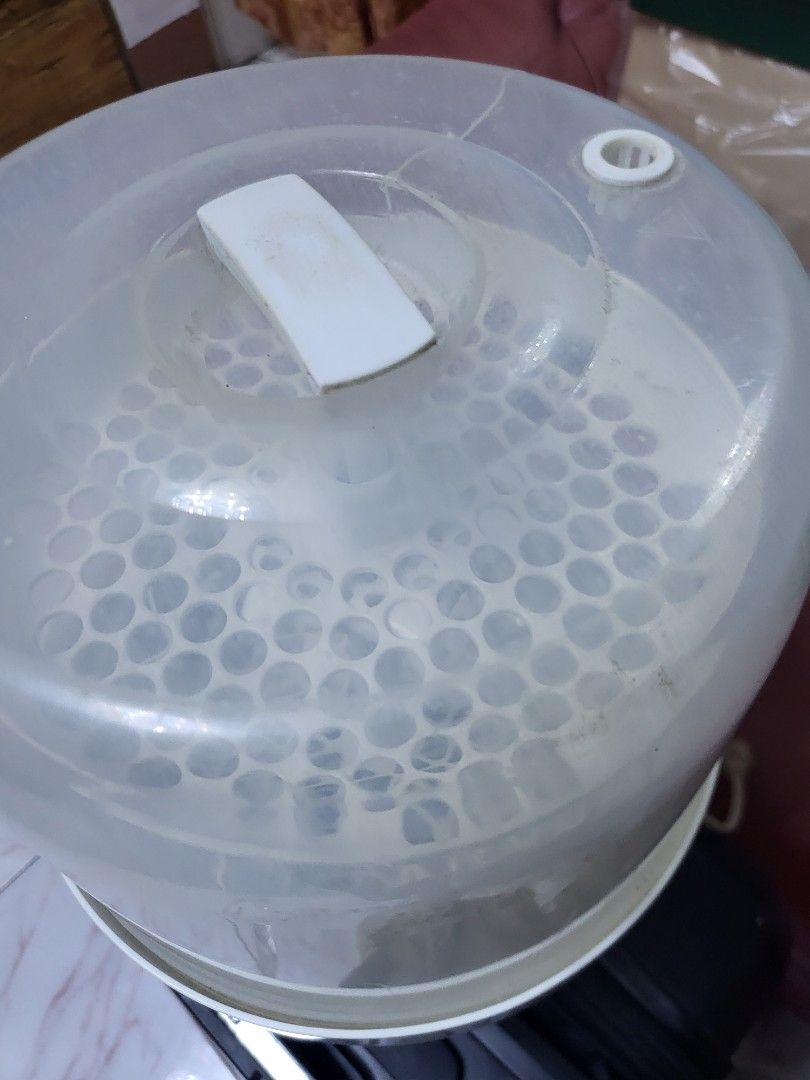 Steam Bottle sterelizer (Category: Chilled & Frozen Food) located in Las Pinas. Submitted by peloveditems (Listing ID 1322631035, Image 3). Description: .