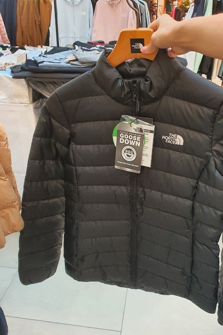 Thin goose down jacket deals