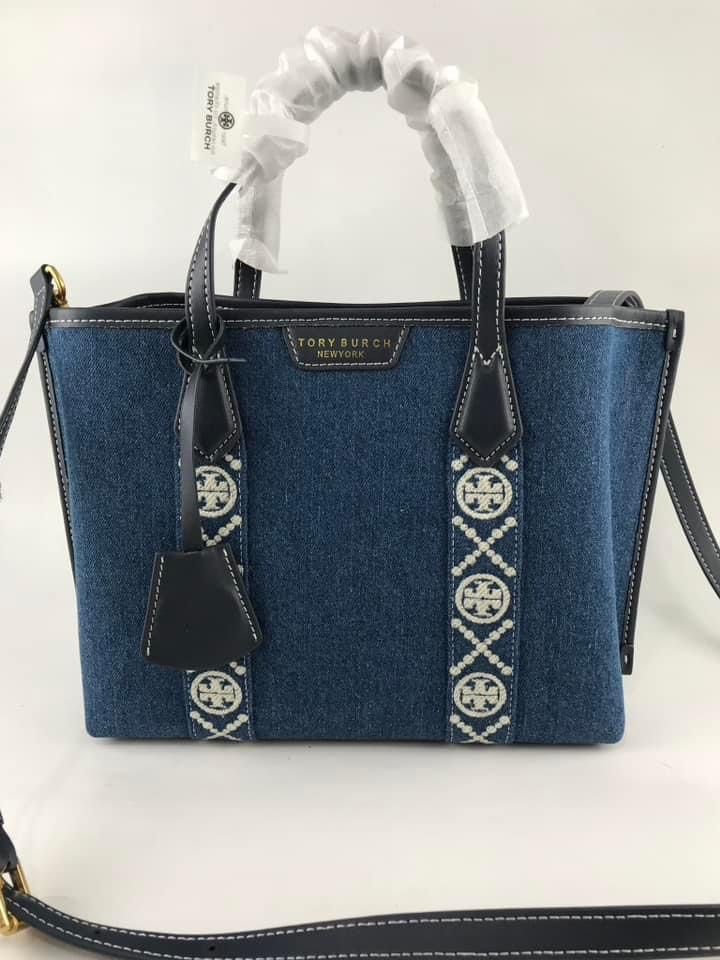 Tory Burch Perry Tote Small Denim (Category: Luxury Bags & Wallets) located in Manila. Submitted by bagislifeshop (Listing ID 1322594563, Image 2). Description: .