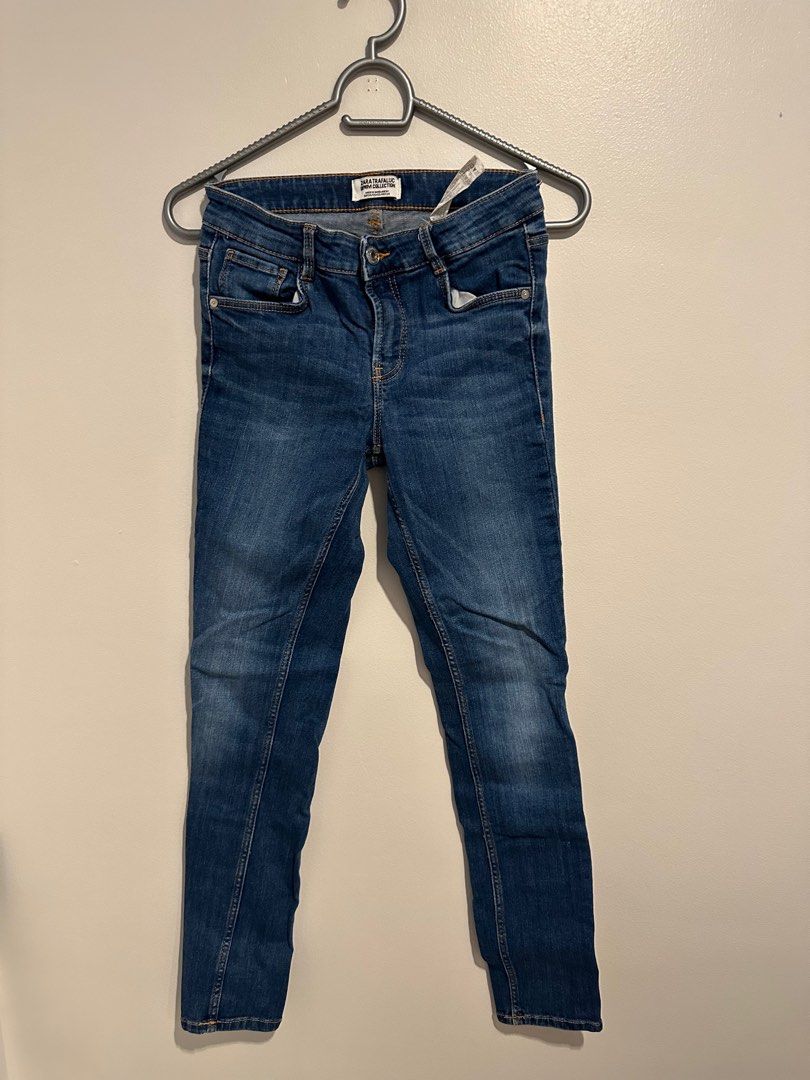 Zara TRF Jeans Eur 34 (Category: Jeans) located in San Juan City. Submitted by ns_dy (Listing ID 1322597150, Image 1). Description: .