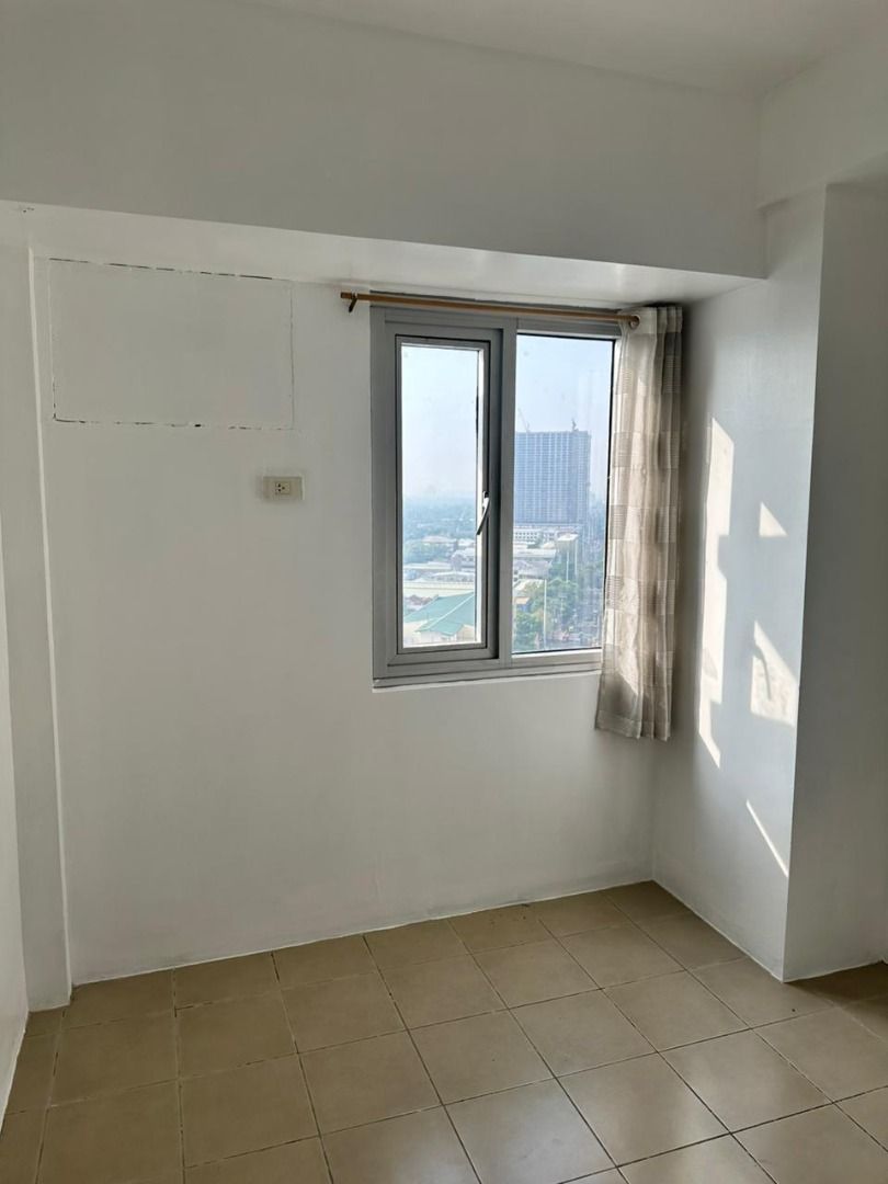 Curated visual reference: City View Condo Rentals With Unfurnished Units Reference: 1 Br Unfurnished Condo Unit At Avida Towers San Lorenzo