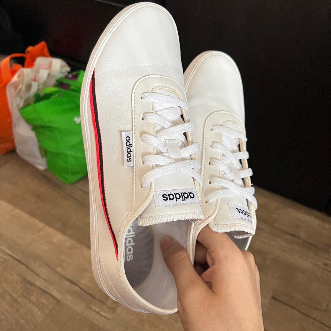Adidas Courtflash shoes