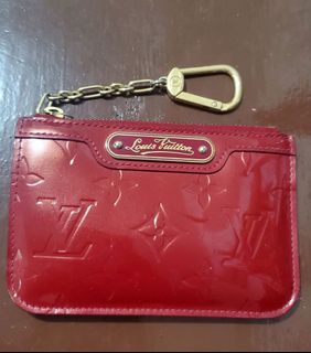 (Category: ) located in . Submitted by collextingluxuries2889 (Listing ID 1318009543, Image 1). Description: .