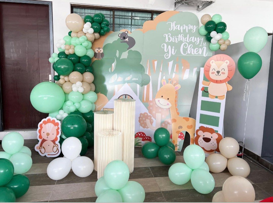 Backdrop balloon setup (Category: Occasions & Party Supplies) located in Singapore. Submitted by theballoonkakis (Listing ID 1318034152, Image 1). Description: 🎈✨TheBalloonKakis SG✨🎈 🎀Your one-stop events deco set-up🎀 📌Birthdays 📌Wedding Proposals 📌 R.O.M 📌Ad-hoc event requests 24/7 Cake 🎂 Roses 🌹 bouquet Venue setup Private room Corporate Wedding ballroom ROM table setup Yatch setup Baby shower Gender reveal Proposal decorations Birthd