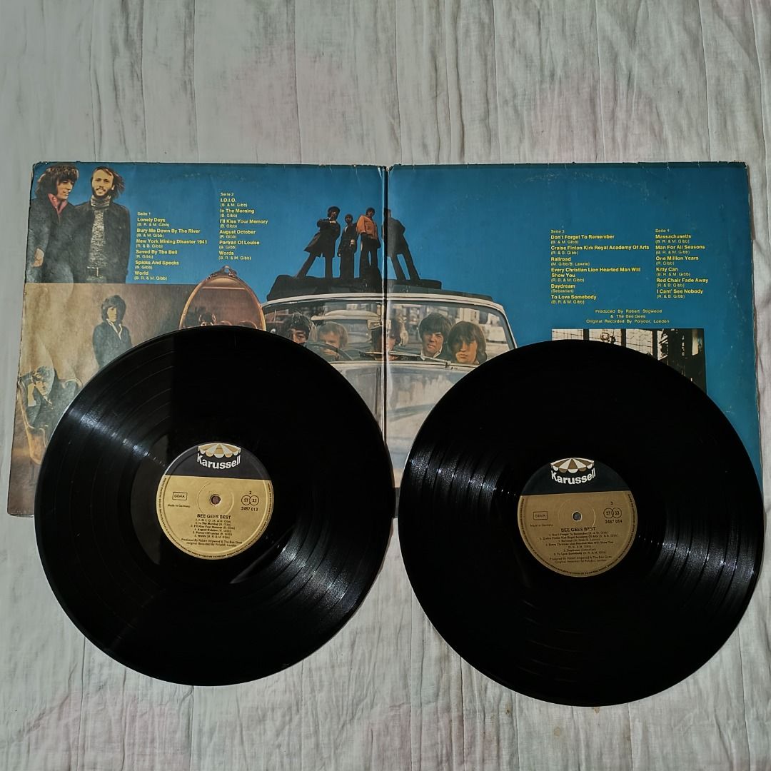 BEE GEES (Best) LP (Category: Vinyls) located in Cebu City. Submitted by timeless_treasure79 (Listing ID 1317997536, Image 3). Description: BEE GEES (Best) LP Price: 895php Genre: Pop Pressing: Germany Record/Cover: VG/G Item Code: BKW.