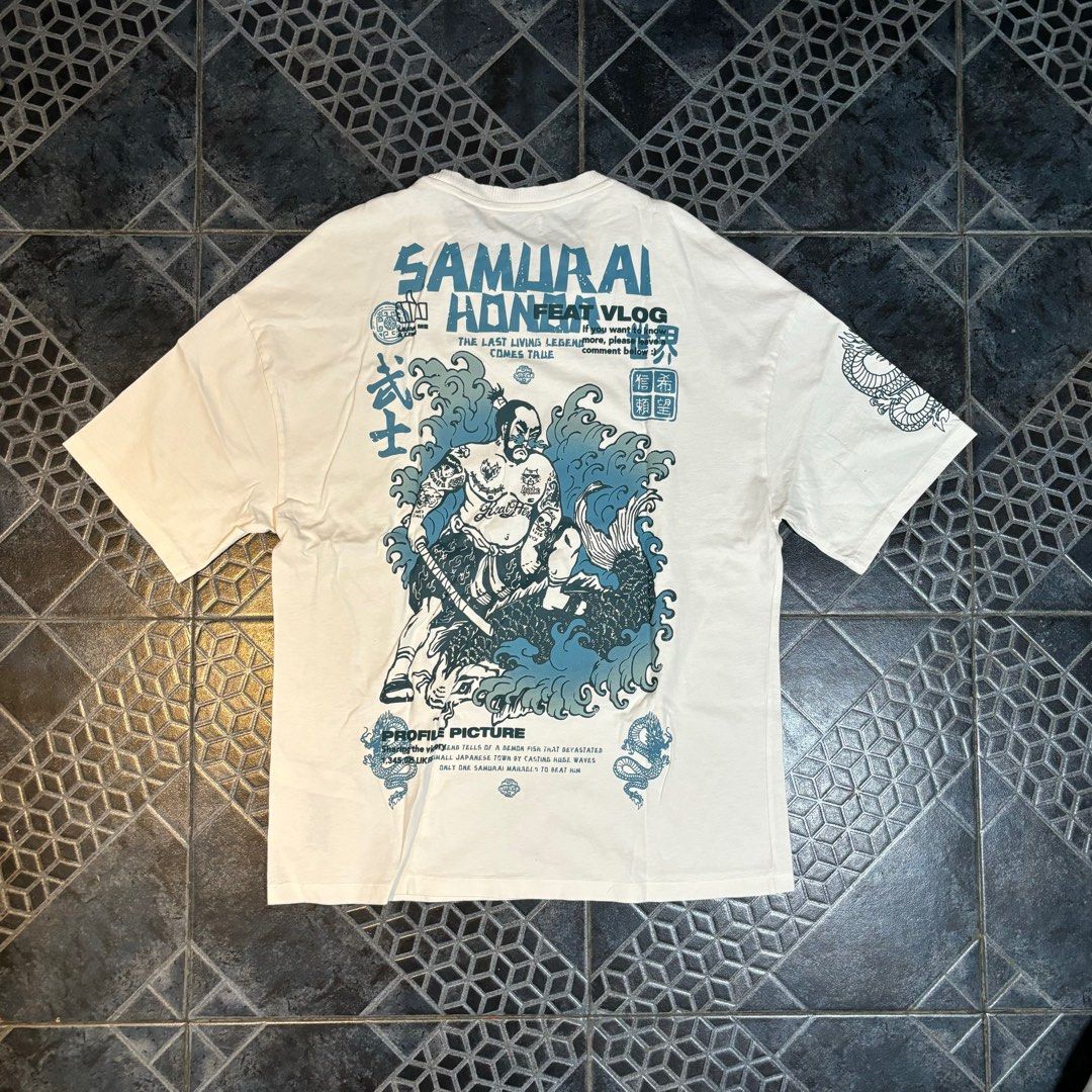 BERSHKA OVERSIZED SHIRT (Category: Shirts) located in Manila. Submitted by weshside (Listing ID 1317932323, Image 2). Description: - fits L - XL.
