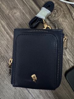 (Category: ) located in . Submitted by fallingshopper (Listing ID 1318030952, Image 1). Description: .