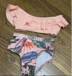 (Category: ) located in . Submitted by greatfindsstuff (Listing ID 1317971827, Image 1). Description: .