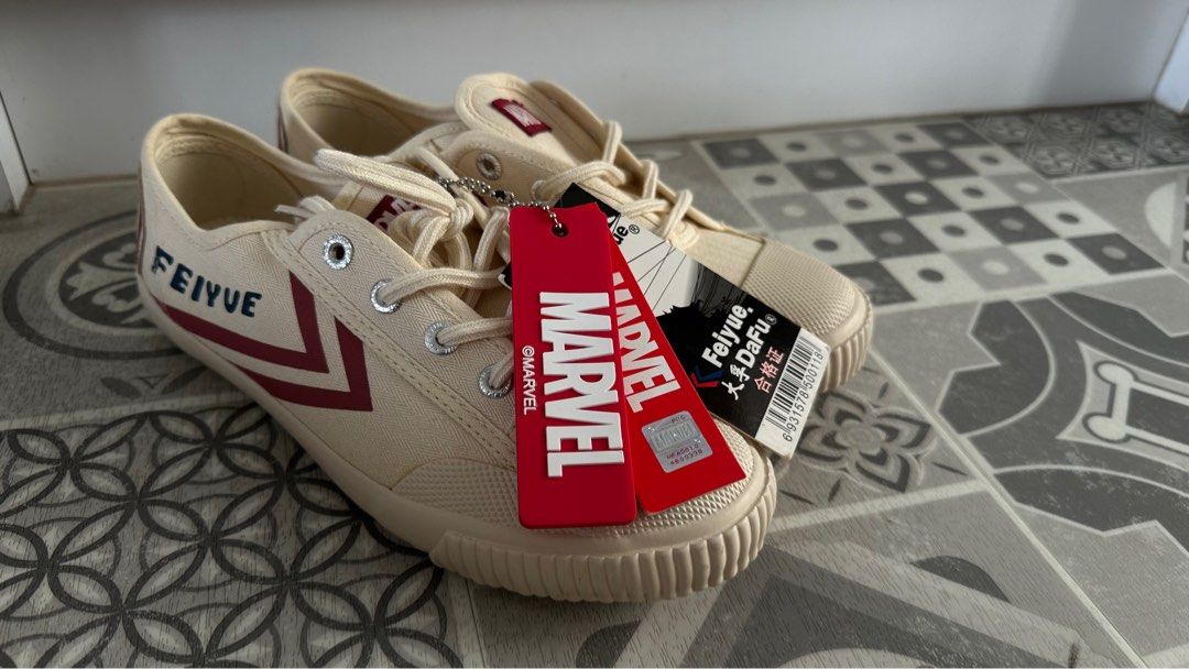 Brand new Feiyue women shoes Marvel series