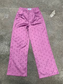 (Category: ) located in . Submitted by good.lux (Listing ID 1317971144, Image 1). Description: .