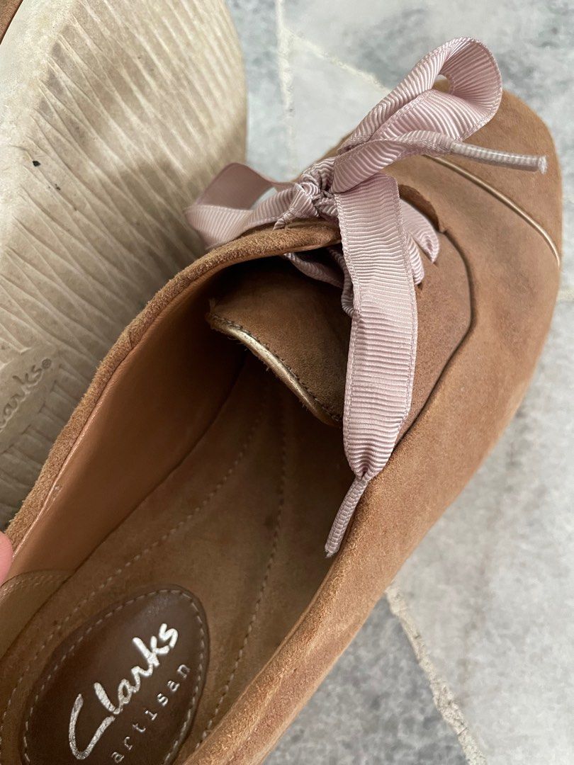 Clarks Artisan Women s Fashion Footwear Flats on Carousell