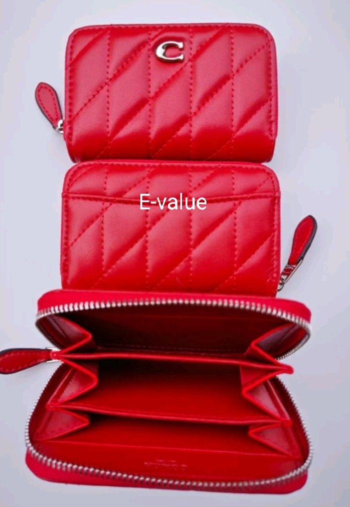 Coach small change purse best sale