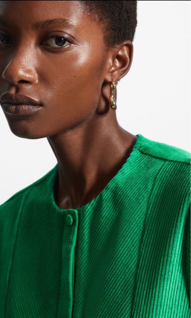 cos corduroy shirt dress CORDUROY MIDI SHIRT DRESS - DARK GREEN